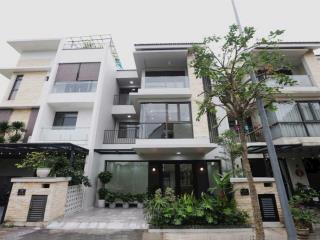 Bán nhà thạch bàn, vũ đình tụng, long biên, 144m2, mt8m, giá 31 tỷ, bình yên văn minh đáng sống