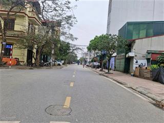 Bán đất mặt phố hoa động, cự khối, 526m2, mt 27m, giá 58 tỷ, nhiều phương án kinh doanh tiền ngay