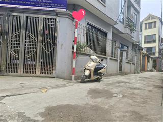 Bán đất phố trạm, đàm quang trung, 66m2, giá 14 tỷ, ô tô vào, cách nhà ra ô tô tránh, ở tuyệt vời