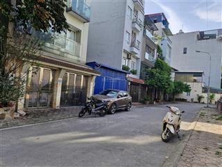 Bán đất lâm hạ, bồ đề, 90m2, mt 6m, giá 29.7 tỷ, phân lô, ô tô tránh, vỉa hè, kinh doanh tốt