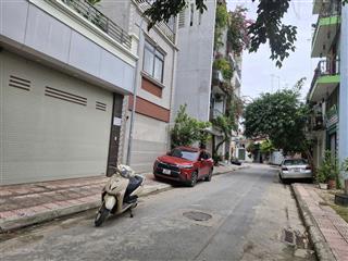 Bán đất bát khối, cự khối, long biên, 100m2, mt 9m, giá 13.5 tỷ, phân lô ô tô, không khí trong lành