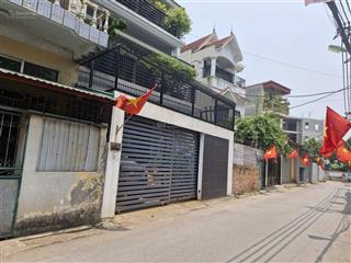 Bán nhà tư đình, long biên, 101m2, mt 5.5m, giá 31.8 tỷ, phân lô ô tô tránh, kinh doanh dân trí cao