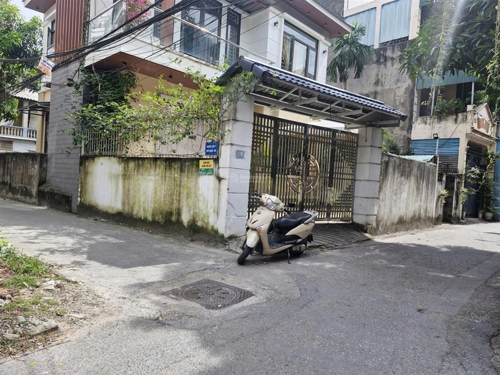 Bán đất cổ linh, thạch bàn, long biên, 70m2, mt 5m, giá 12.9 tỷ, lô góc ô tô ngay trung tâm