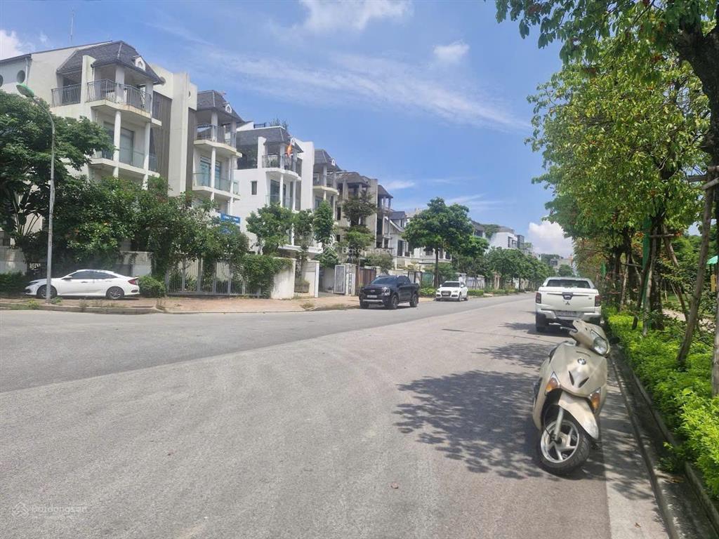 Bán đất tư đình, cổ linh, long biên, 161m2, mt 6m, 45.8 tỷ, phân lô, ô tô tránh, vỉa hè, siêu đẹp