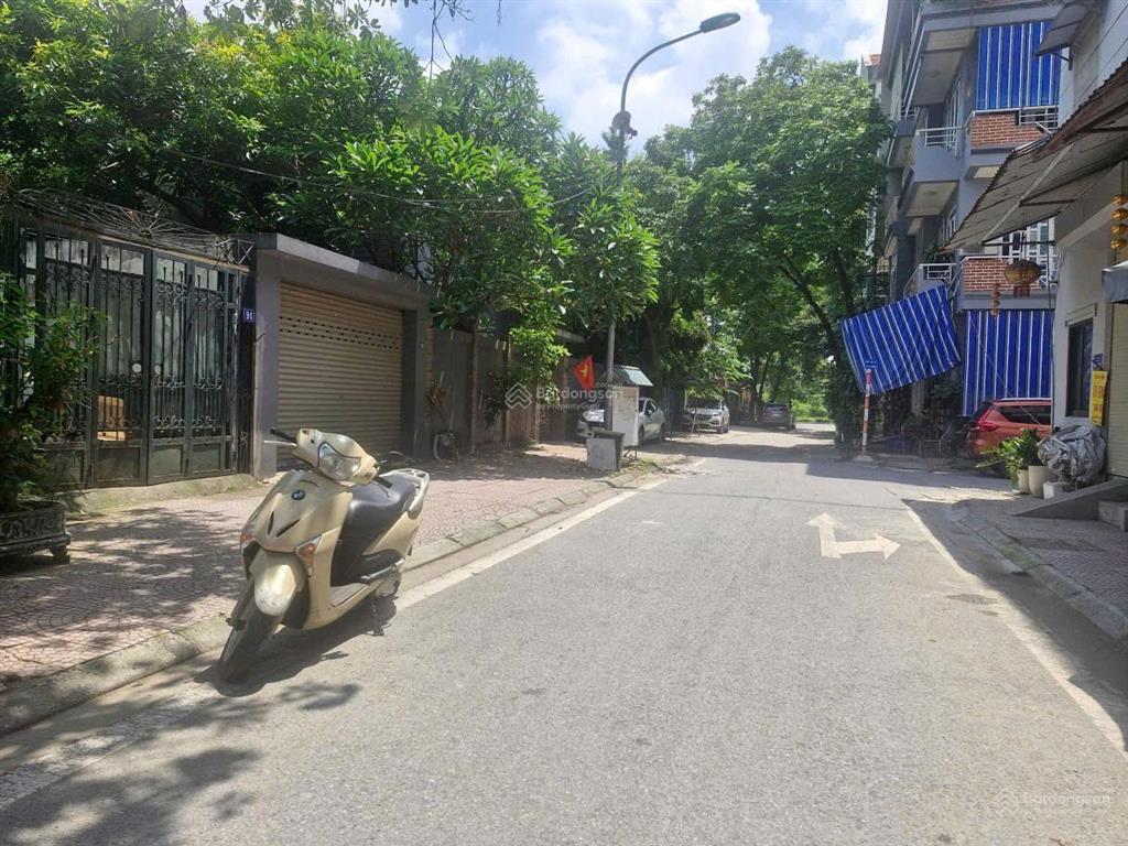 Bán đất tư đình, cổ linh, long biên, 161m2, mt 6m, 45.8 tỷ, phân lô, ô tô tránh, vỉa hè, siêu đẹp