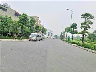 Bán đất tđc tư đình, cổ linh, long biên, 100m2, mt 4.8m, giá 22.4 tỷ, ô tô tránh vỉa hè công viên