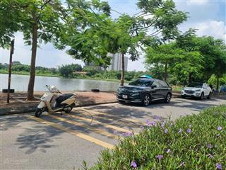 Bán đất đg cự khối, hoa động, 91m2, mt 7m, giá 20.5 tỷ, phân lô, ô tô tránh, vỉa hè, cạnh hồ