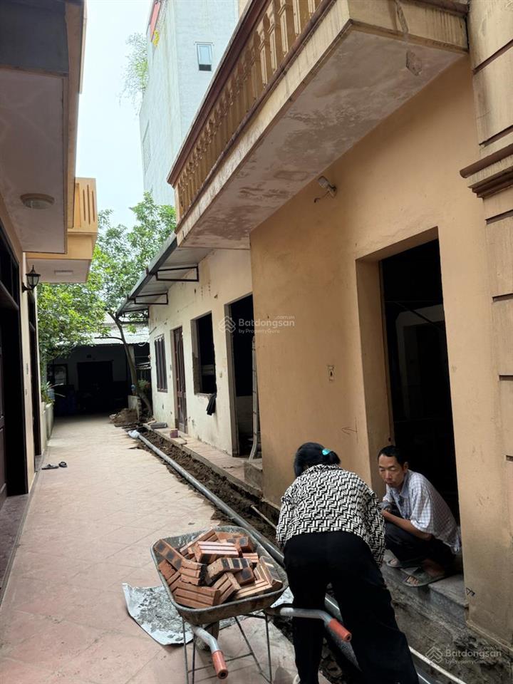 Lô góc 2 thoáng  ngõ rộng gần 3m  gần phố  ngõ thoáng yên tĩnh ở sướng