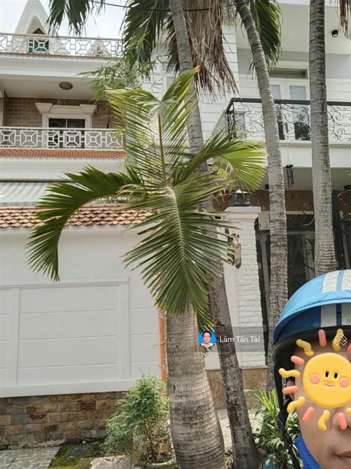 Giảm thêm 1.3 tỷ, bán nhà đẹp, 4 tầng, 5x20m, mặt tiền d16, tân phú