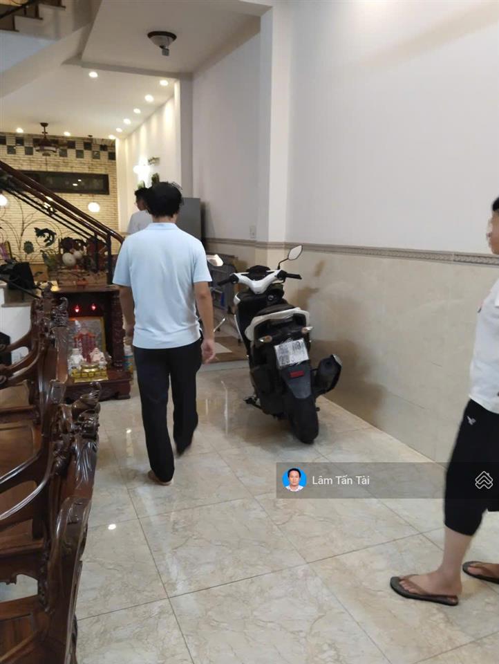 Giảm thêm 1.3 tỷ, bán nhà đẹp, 4 tầng, 5x20m, mặt tiền d16, tân phú