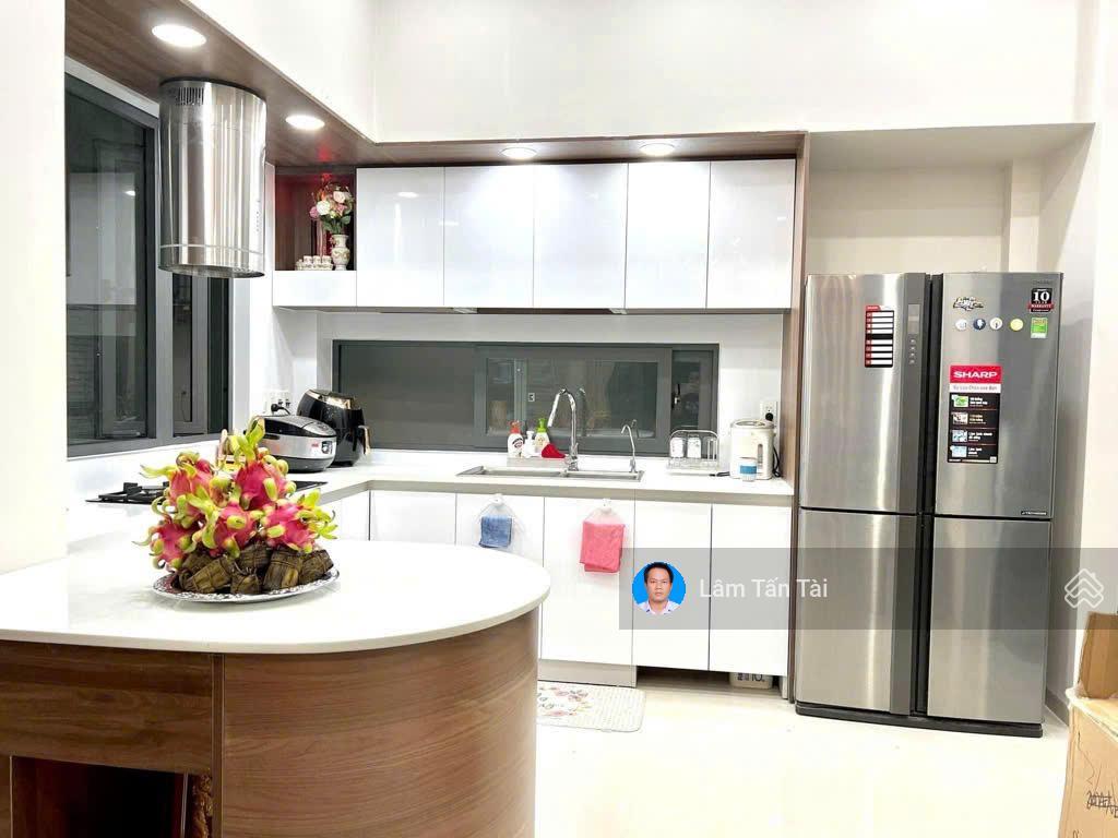 25.5 còn 18.5 tỷ, bán nhà mặt tiền, 8.3x19.2m, nở hậu, 4 tầng, nguyễn hữu tiến, tân phú