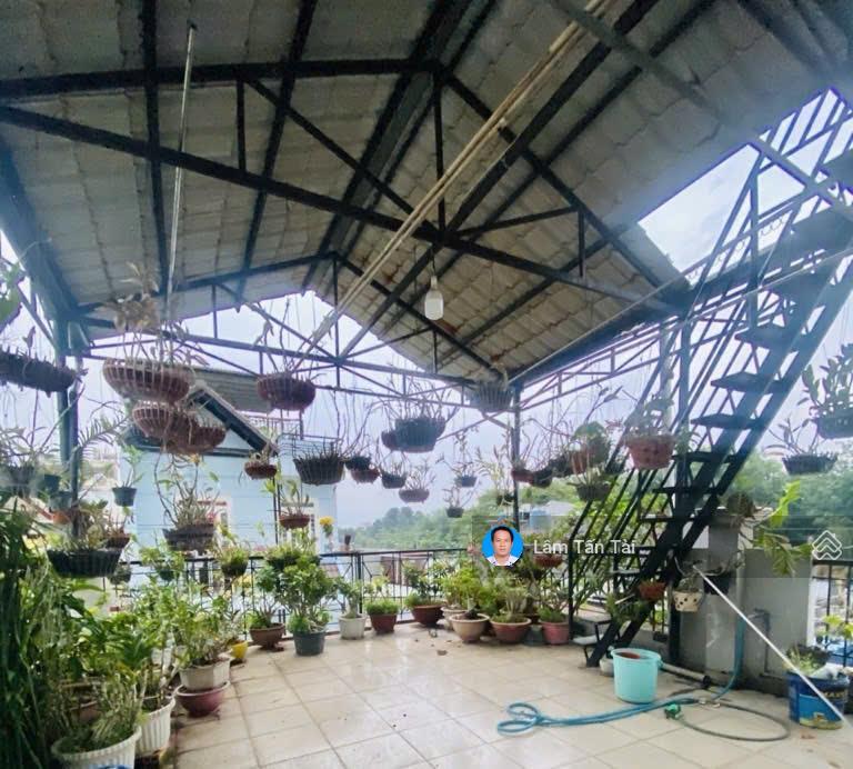 12 tỷ giảm còn 10,8 tỷ, 5x19m, vỉa hè rộng, bán nhà bình long, tân phú, 3 tầng, tải thông