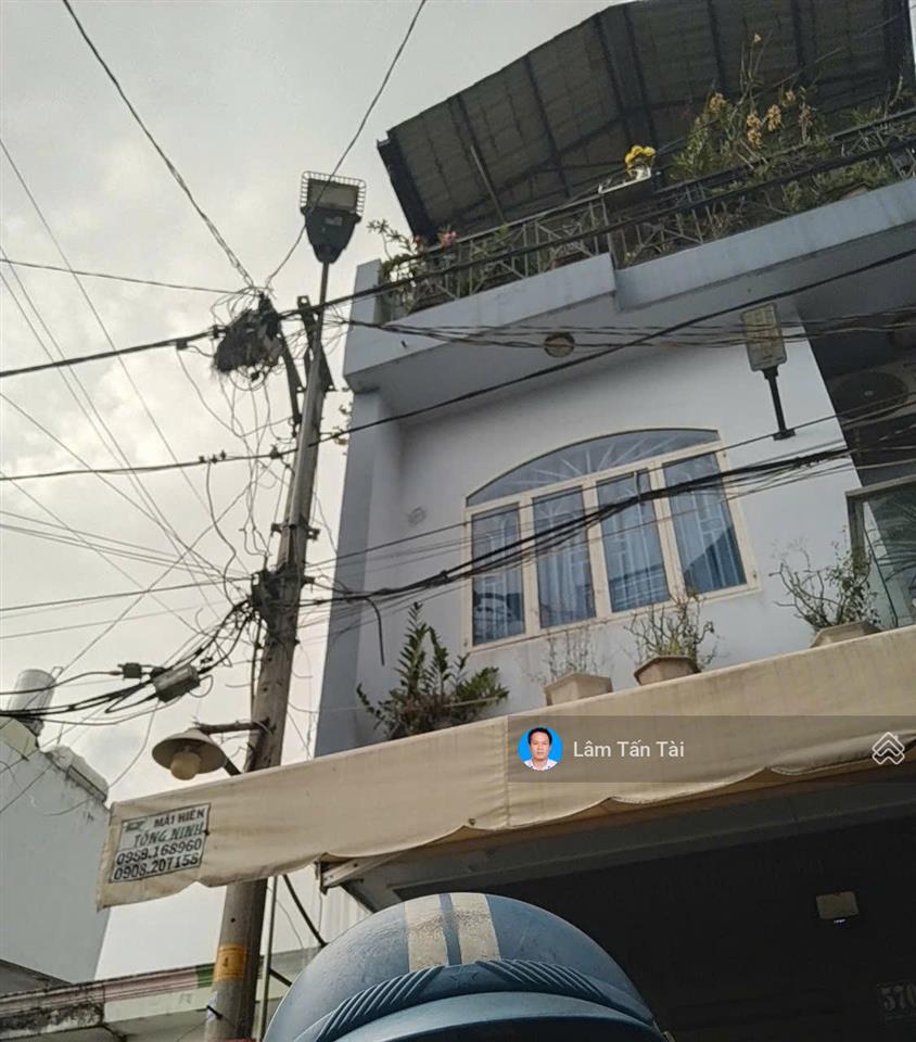 12 tỷ giảm còn 10,8 tỷ, 5x19m, vỉa hè rộng, bán nhà bình long, tân phú, 3 tầng, tải thông