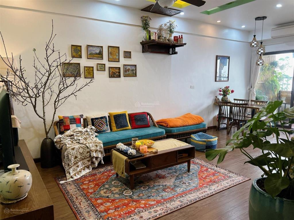 Chính chủ cần bán gấp căn hộ 85m2 3pn 2vs chung cư linh đàm full nội thất đẹp, giá 5.68 tỷ