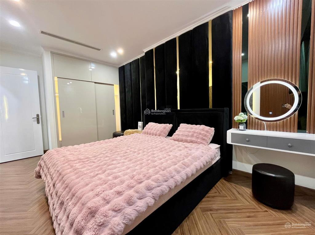 Cho thuê gấp căn hộ newton, trương quốc dung. dt 78m2 2pn/2wc, giá 17tr/th.  0773 694 ***