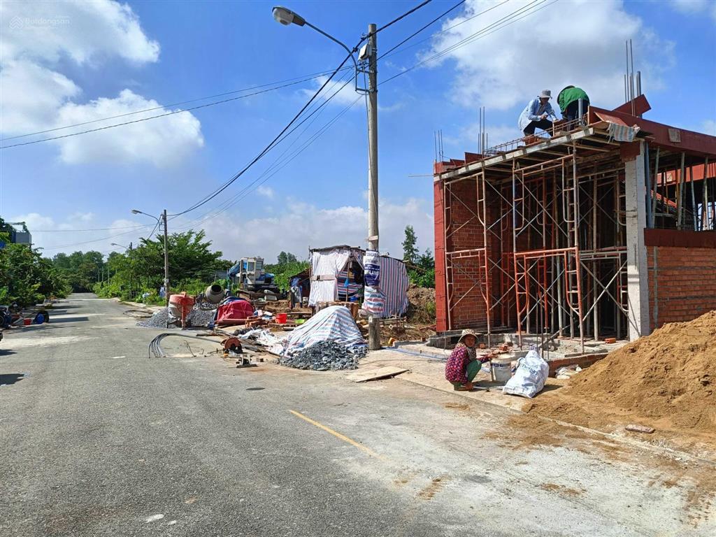 Bán gấp đất 56m2 (6,2x9) full thổ cư, xd tự do, da blue diamond riverside, p long phước, q9 cũ, hcm