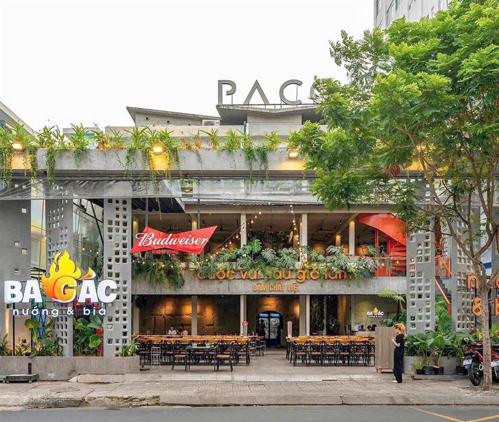 Bán nhà 3 mt 183 lê văn sỹ, p14, q phú nhuận. 17.2x27 (450m2) hđt 390tr giá chuyển nhượng 225 tỷ