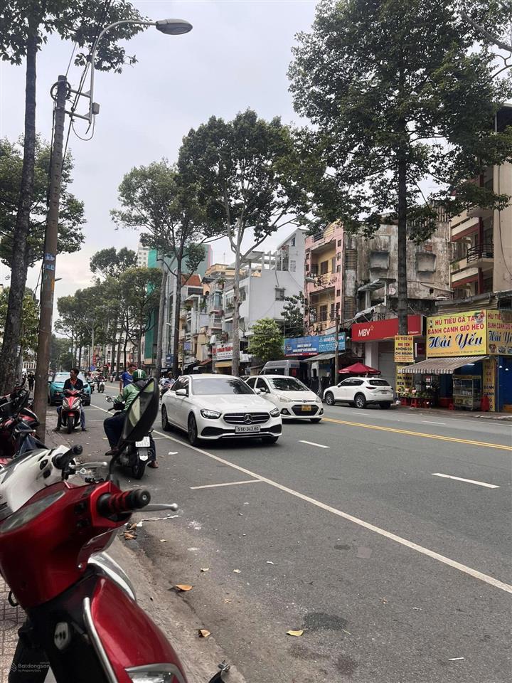 Bán nhà hẻm xe máy an dương vương f3 q5 3.1x13m để lại toàn bộ nội thất giá 5tỷ8 còn tl