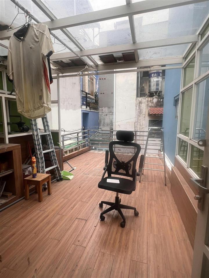 Bán nhà hẻm xe máy an dương vương f3 q5 3.1x13m để lại toàn bộ nội thất giá 5tỷ8 còn tl