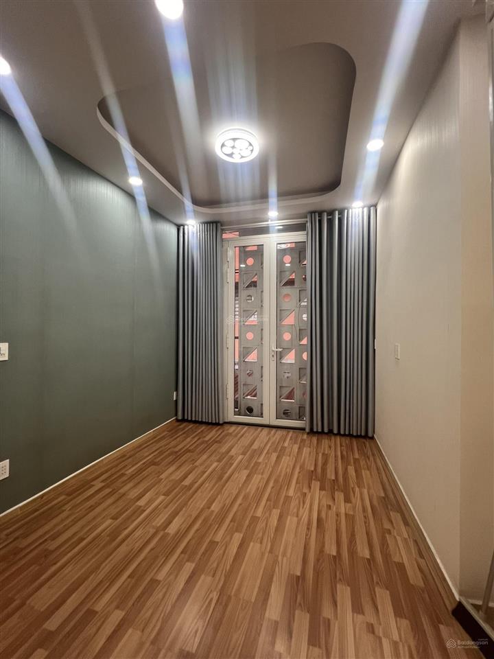 Bán nhà 21/38a trần đình xu 3x8m, nở hậu 4,1(28m2) 3 lầu giá 5tỷ2 còn tl