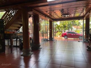 Bán biệt thự nhà gỗ cao cấp tại phường trung minh, tp. hoà bình