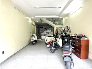 Cần bán nhà 4 tầng sau nhà mặt đường tại phố thiên lôi phía chợ đôn, ôtô để trong nhà.
dt 80m2