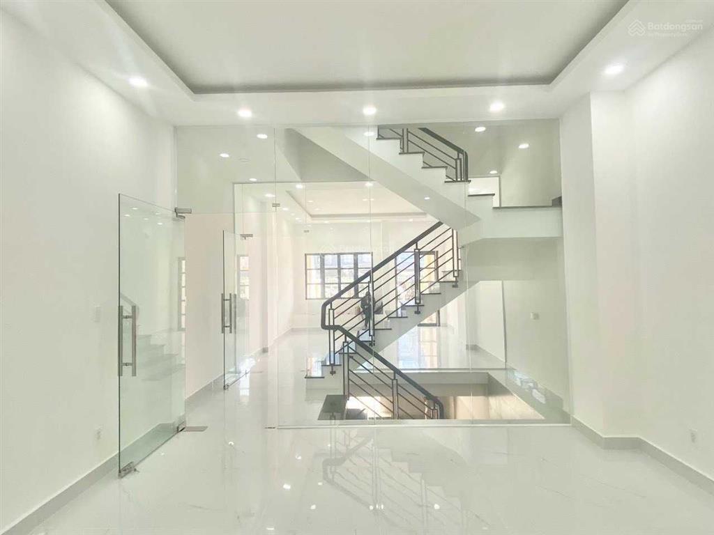 Đặc biệt giá giảm thuê căn 100m2 đã xác thực, đầy đủ gồm 2 phòng giá chỉ 14tr/tháng