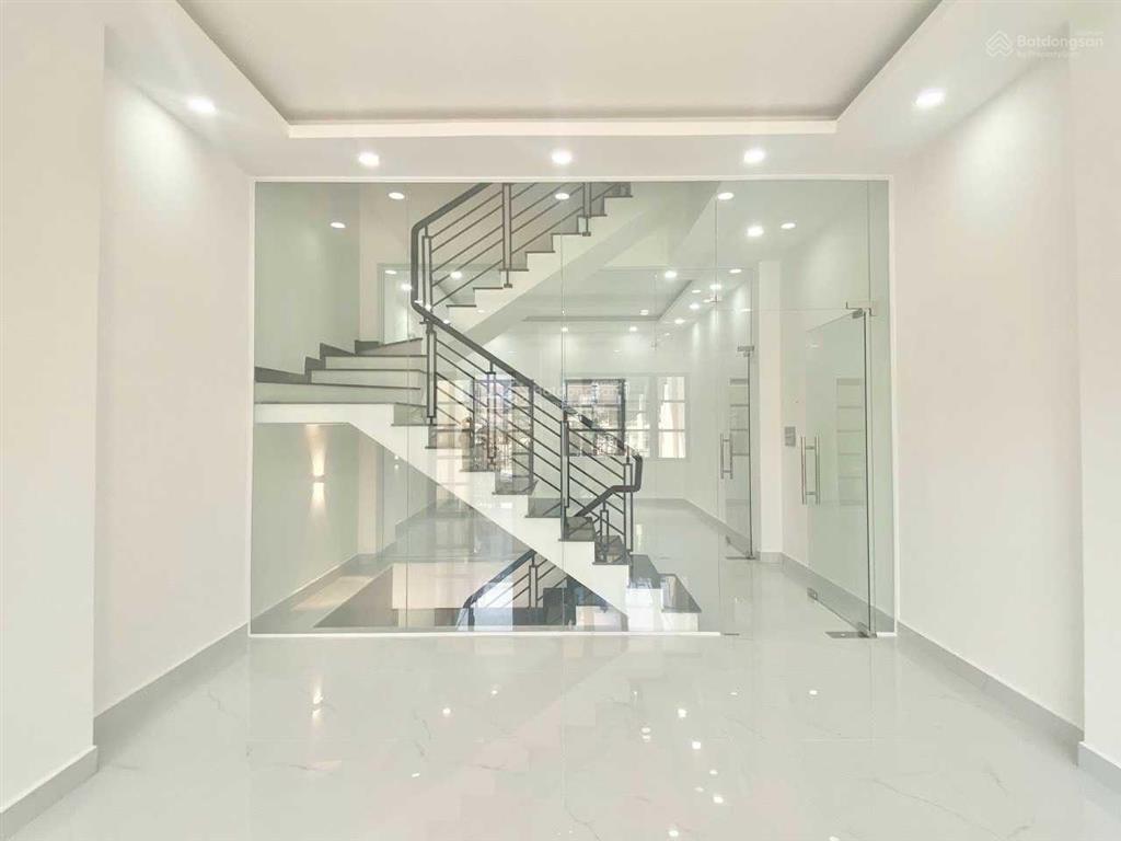 Cho thuê mặt bằng tầng trệt cityland park hills, phường 10, quận gò vấp