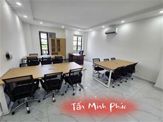 Khai xuân đầu năm! văn phòng nguyên lầu gồm 2 phòng (phòng trước và phòng sau) giảm giá mạnh
