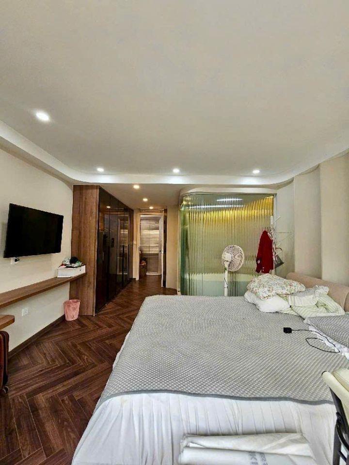 BÁN NHÀ 282 LẠC LONG QUÂN( 3 OTO TRÁNH ) 50M2 7T 2 THOÁNG, ĐI BỘ RA HỒ TÂY