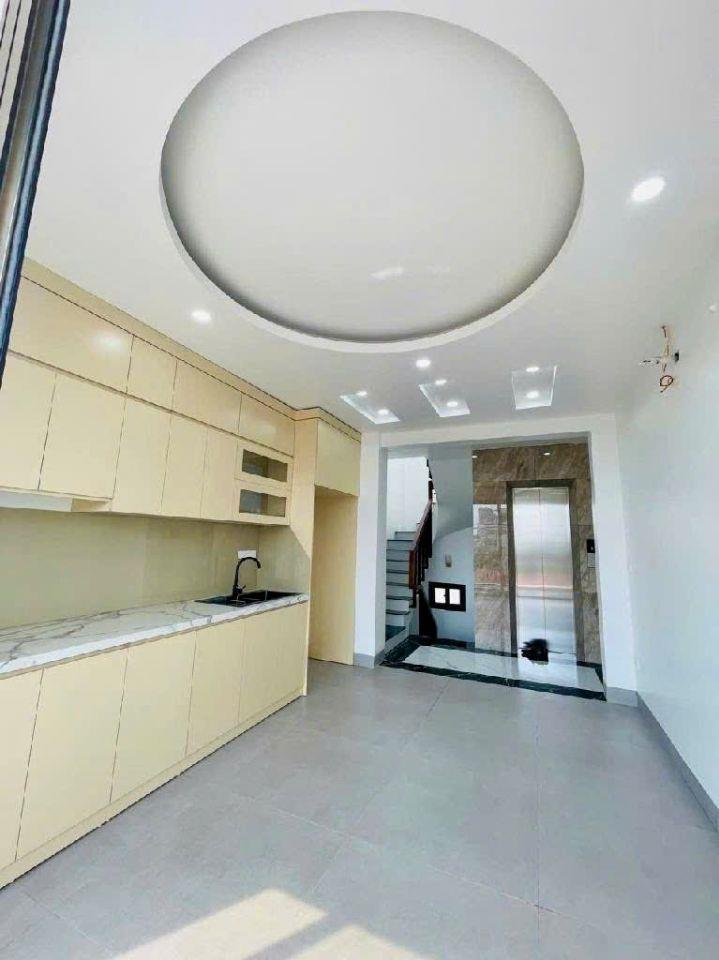 GARA OTO, THANG MÁY NHẬP KHẨU, NHÀ XÂY MỚI TÂY HỒ 35M2 6T, MẶT NGÕ KINH DOANH, SỔ ĐẸP CC, TL TT