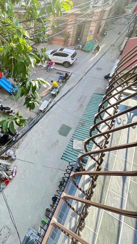8 TỶ Ô TÔ TẢI ĐỖ CỬA, VÕ CHÍ CÔNG CẦU GIẤY, 5 TẦNG FULL NỘI THẤT MỚI, SÂN CHƠI, SỔ ĐẸP
