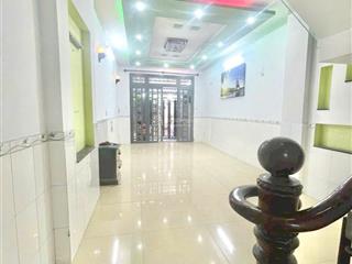 Nhà 4x18 3 lầu 5 phòng 5wc, đường hương lộ 2, bình tân.  0779 561 ***.