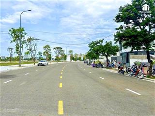 Biệt thự kđt mỹ gia, trục đường to 27m, lô sạch đẹp, hướng đông bắc, giá chỉ 36 triệu/m2(bao thuế)