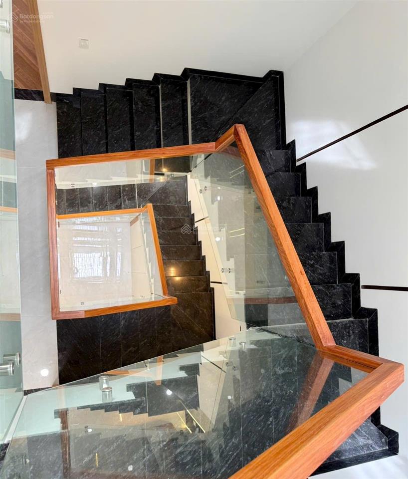 Nhà mới gói 3 mỹ gia thái xuân, full nội thất, đường to, giá chỉ 8 tỷ 650(bao thuế)