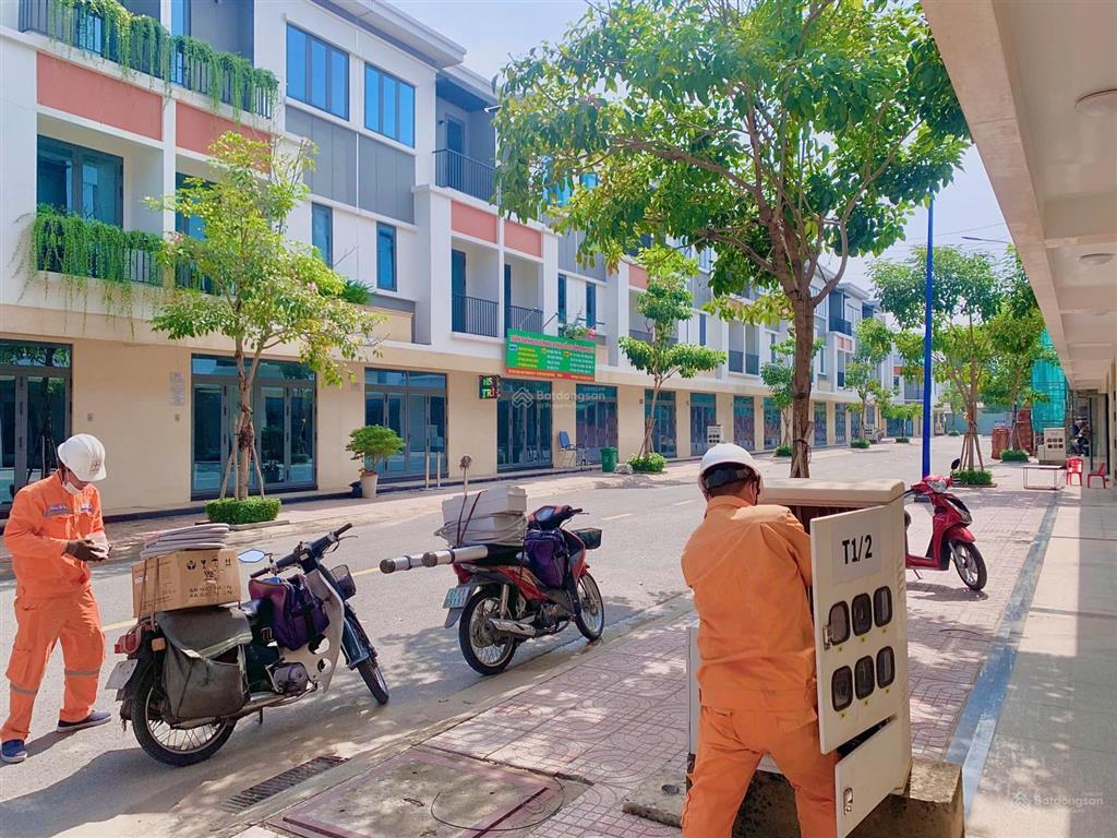 Căn hướng nam cuối tại dự án lavela garden phù hợp để ở rất mát mẻ, hiếm có căn thô cuối cùng