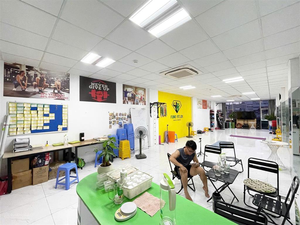 Hiếm có khó tìm vp mới keng 90m2 view thoáng nguyễn ngọc nại ngã tư vương thừa vũ giá 17 triệu