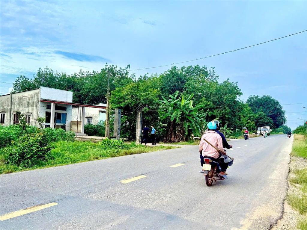 Chính chủ cần bán lô đất 10m ngang mặt tiền đường dt749b  dầu tiếng  tp hồ chí minh