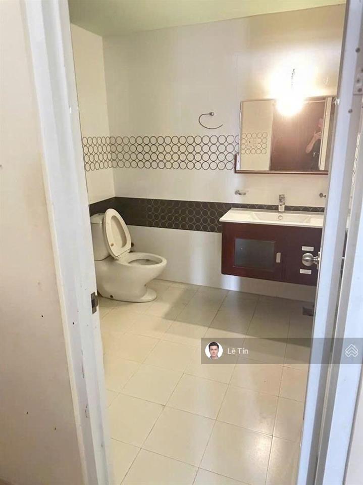 Siêu phầm dòng tiền sát khu k300, p12 tân bình, 5x17, 11 phòng cho thuê, chỉ 15 tỷ x