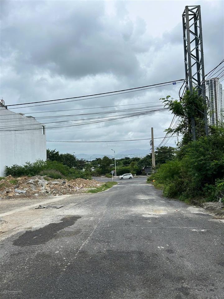 Bán đất hòn xện, vĩnh hoà, dt 128 m2, ngang 8m, hướng tây nam, đường 5m  giá 7,93 tỷ