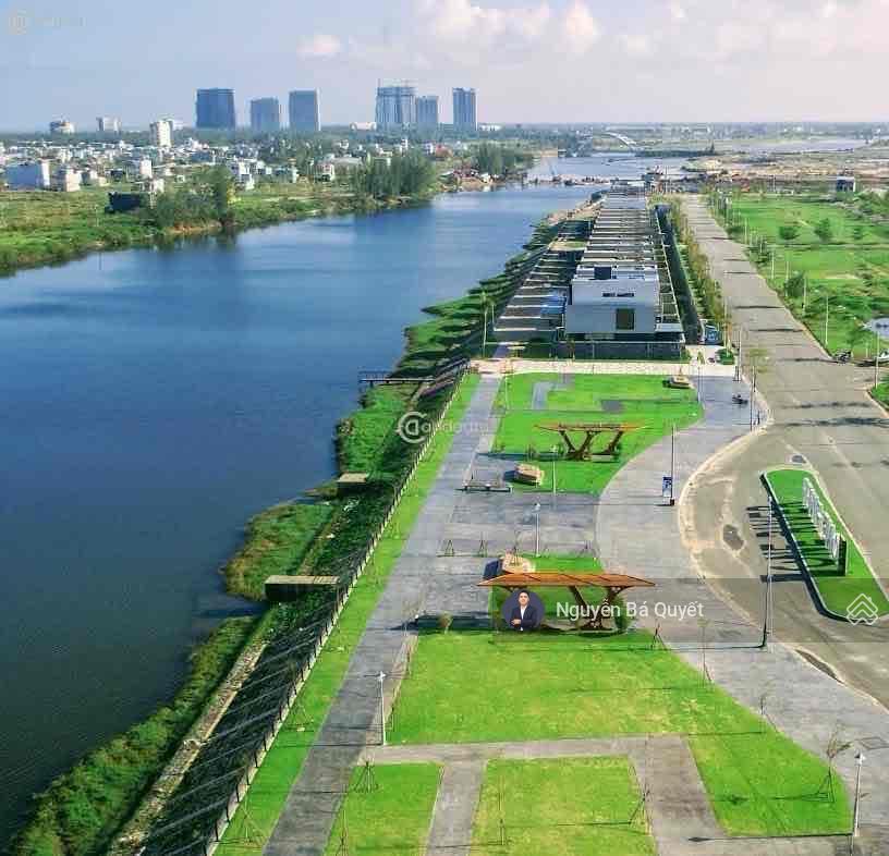 Hot 800m2 full thổ cư góc hai mặt tiền kề sông cận biển cạnh núi xem là mê giá siêu nét
