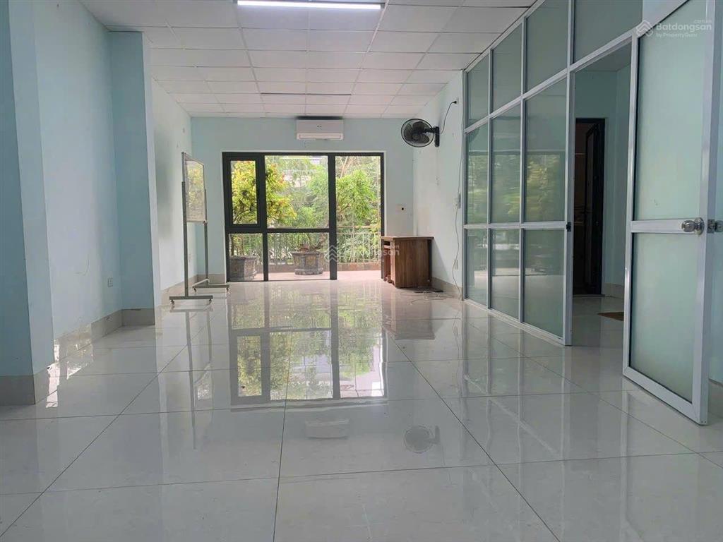 Bán gấp. nhà phú diễn, đh tài nguyên mt, oto tránh, vỉa hè, kd, 7t thang máy. dt 44m2, giá 12 tỷ