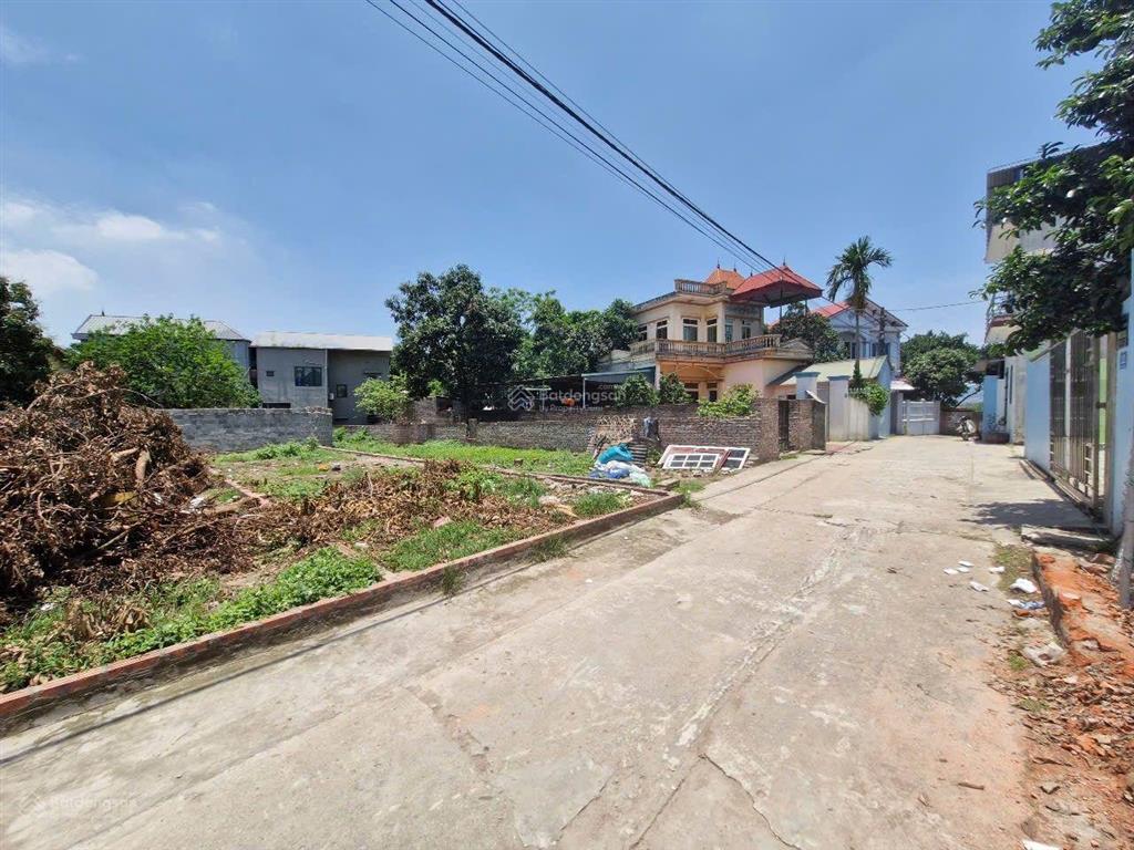Chính chủ. bán gấp đất nam cương hiền ninh, oto tránh, ngõ thông. gần trục chính. 62.2m2*1.95tỷ