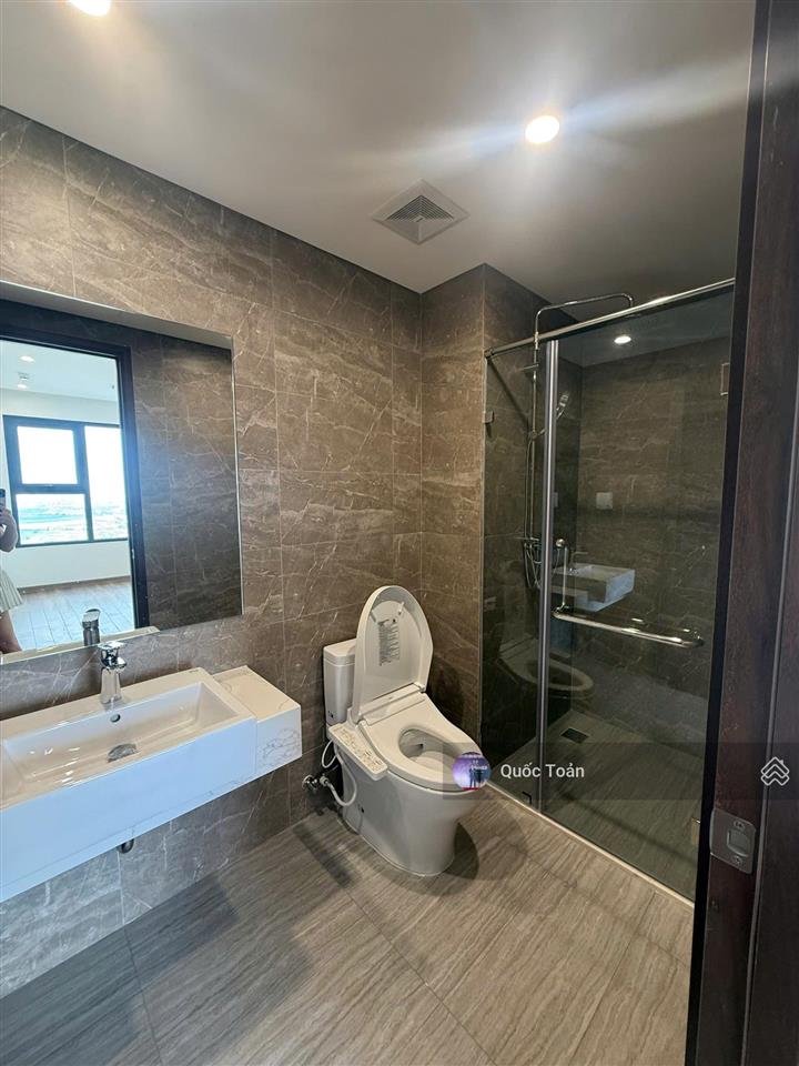 Chủ nhà gửi bán nhanh căn studio 30m the zurich view hồ san hô, sông hồng