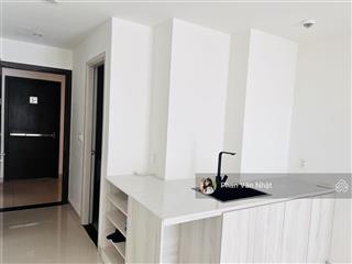 Cần cho thuê ch sunrise city 8tr  10tr dọn vào liền được, mát mẻ