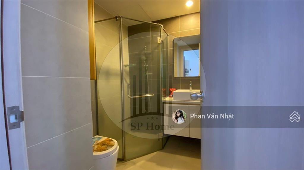 Ch 1pn giá 10 triệu 40m2 sunrise city, nhà trống, nội thất chỉ có rèm, máy lạnh