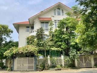 Bán gấp biệt thự vip làng việt kiều châu âu nguyễn văn lộc 180 m giá 46 tỷ  0962 419 ***.