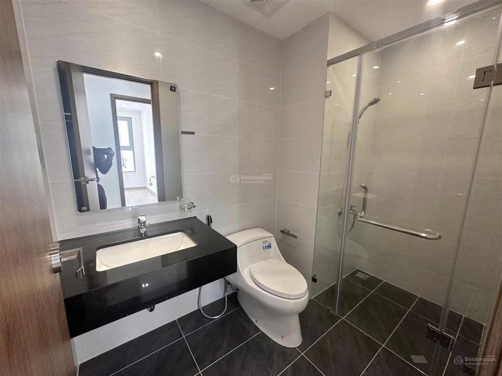2pn 2wc 70m2 nhà mới giá 10 triệu. chung cư happy one central 68 tiện ích.  0705 435 ***