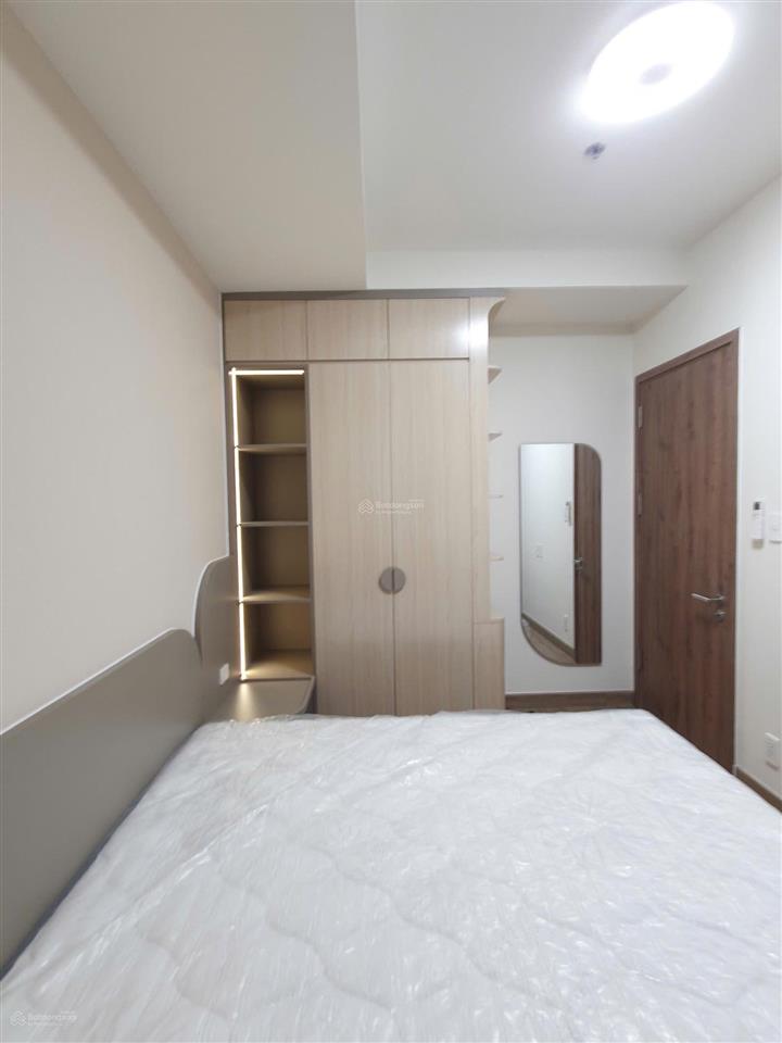 Cho thuê 2pn 2wc tầng cao giá 15 tr/th (bao phí quản lý) full nội thất mới như hình cc the glory
