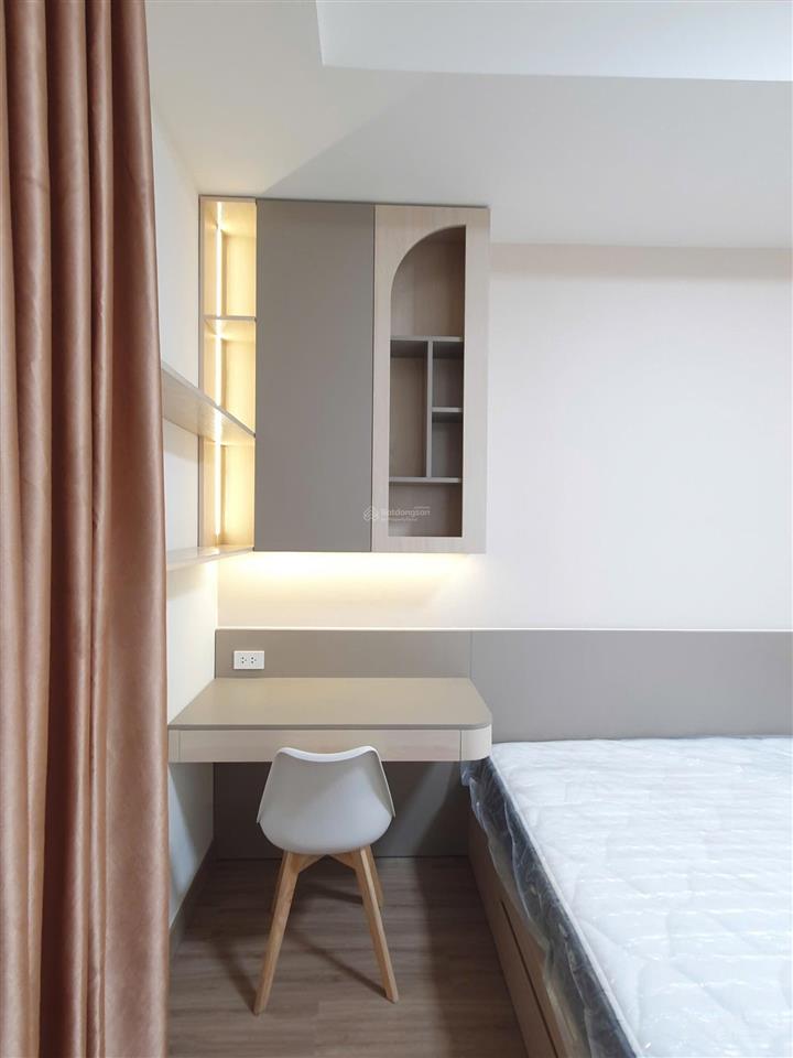 Cho thuê 2pn 2wc tầng cao giá 15 tr/th (bao phí quản lý) full nội thất mới như hình cc the glory